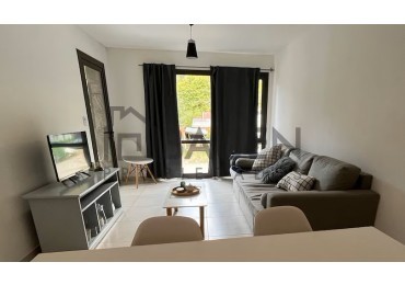 Departamento amoblado dos ambientes 1er piso