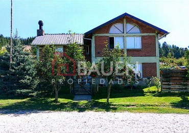 Amplia casa en venta 4 dormitorios en Junin de los Andes, Neuquen