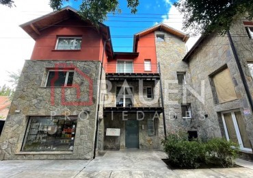 Departamento a 3 cuadras del Lago con balcon y cochera